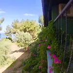 מלון Rainbow Bay Nature And