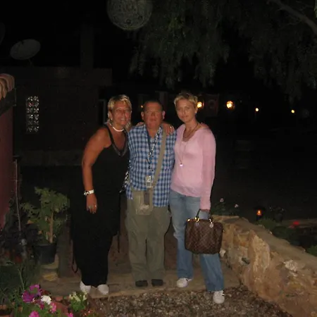 Rainbow Bay Hotel *
