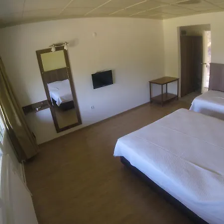 Rainbow Bay Nature And Ξενοδοχείο *