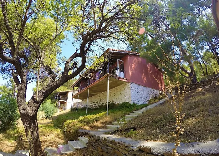 Rainbow Bay Nature And * Özdere