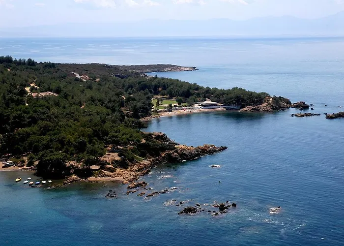 Rainbow Bay Nature And Отель Оздере