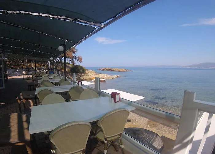 Rainbow Bay Nature And Отель